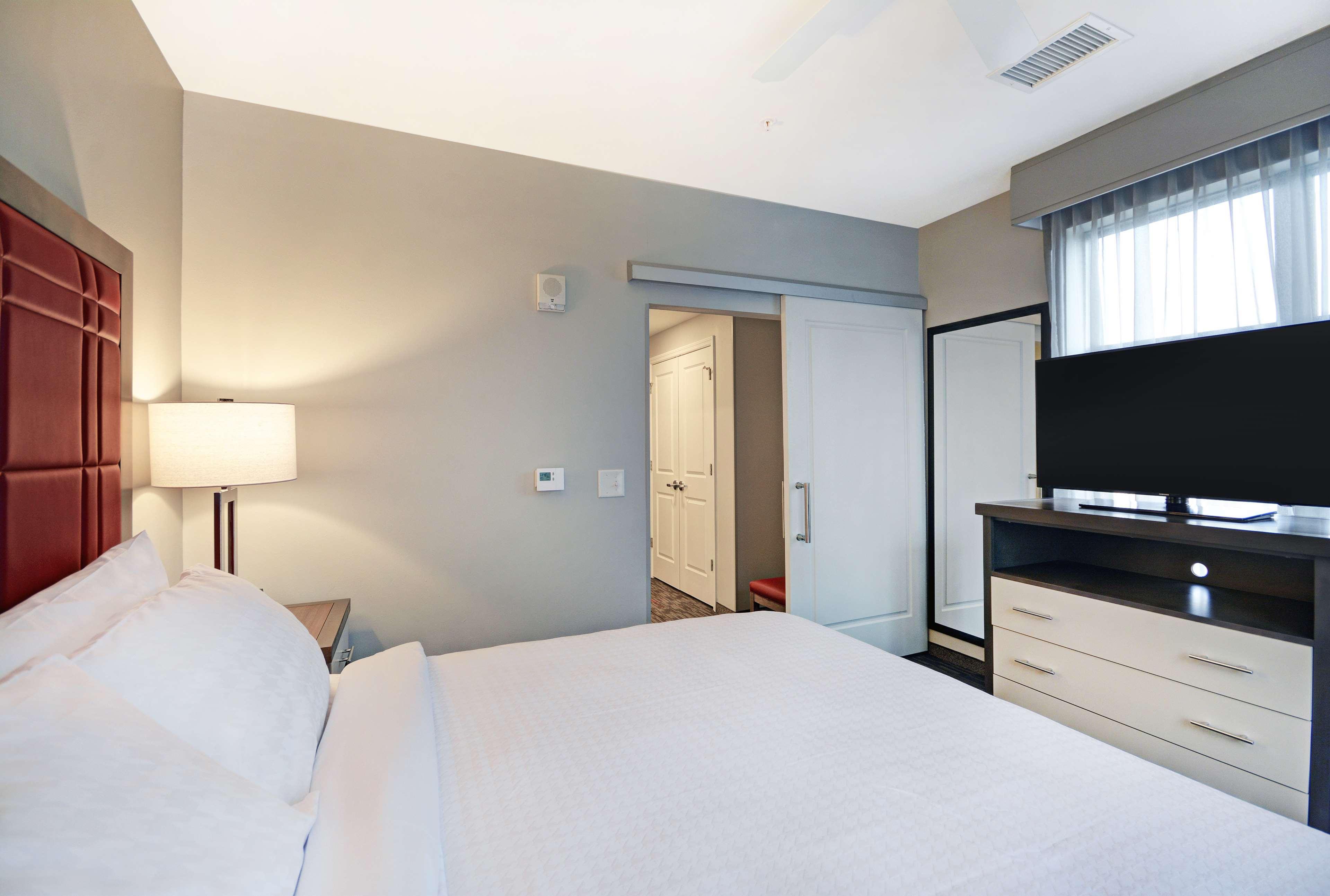Homewood Suites By Hilton Athens Downtown University Area Buitenkant foto